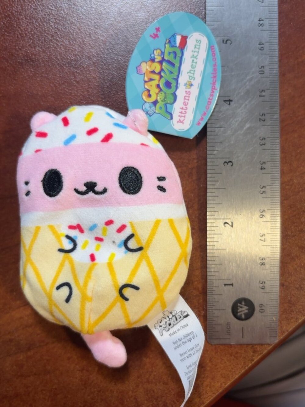 Cats vs Pickles Lil Sprinks #17 Ice Cream Cat Plush 4” With Tag
